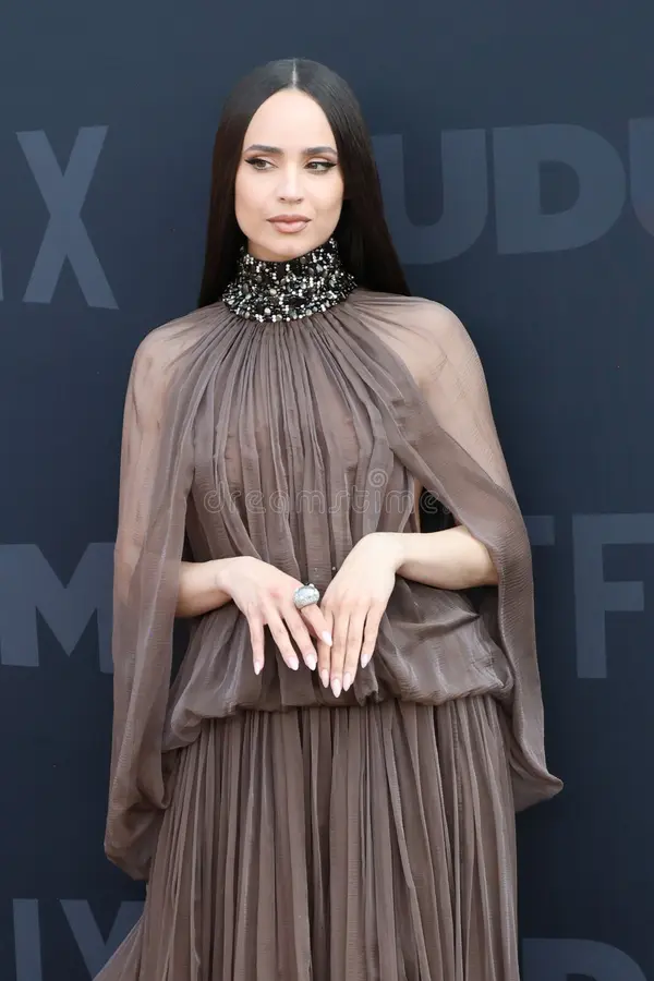 30 лучших латиноамериканских актрис сериалов