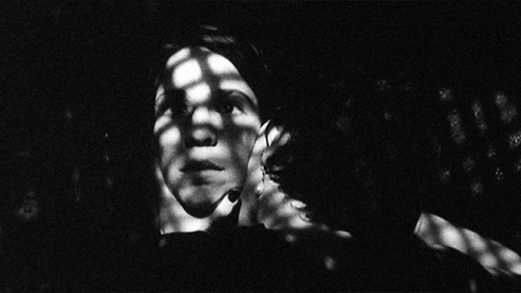 ТОП-10 лучших фильмов про вампиров 90-х годов