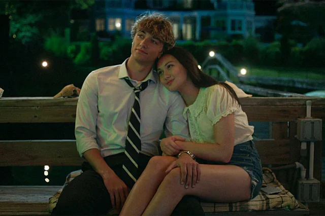 Все любовные отношения сериала «То лето, когда я похорошела»