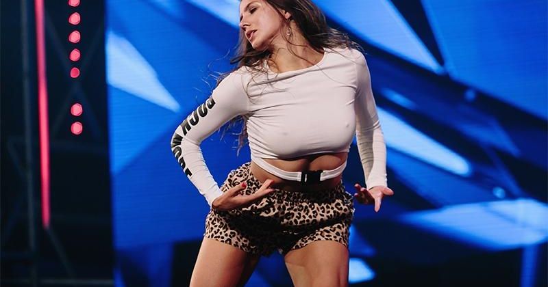 ТОП-20 горячих засветов в танцах на ТВ (ФОТО)