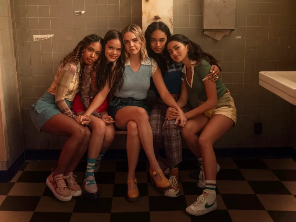 15 эротических сериалов, похожих на "Эйфорию"