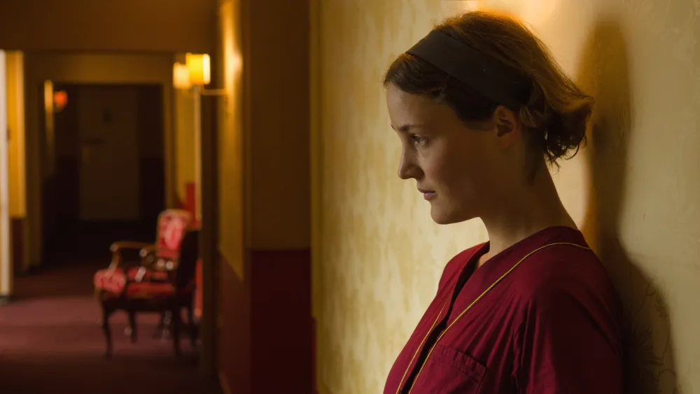 ТОП-15 фильмов про горничных - сюрприз сезона