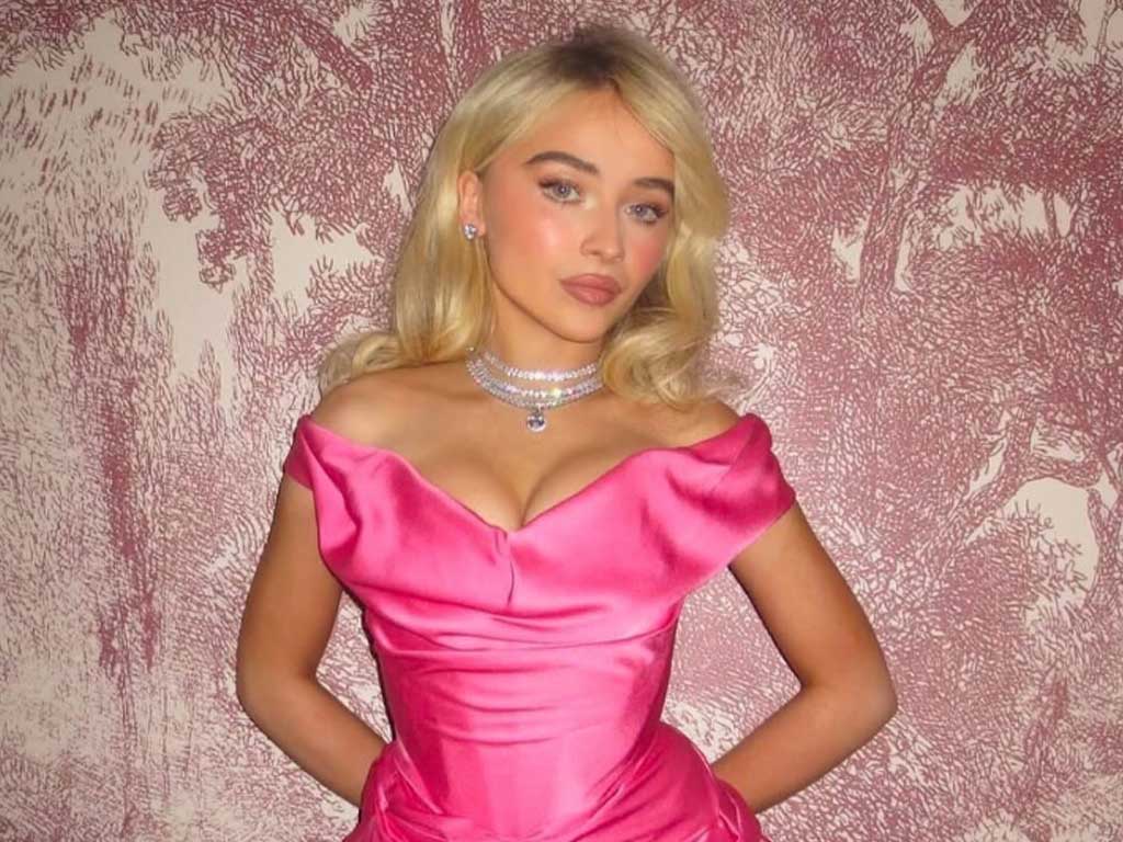 23 фото певицы Сабрины Карпентер 2025 года