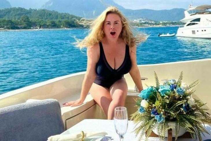 40 лучших фото Анны Семенович 2026 года, которые взорвали соцсети