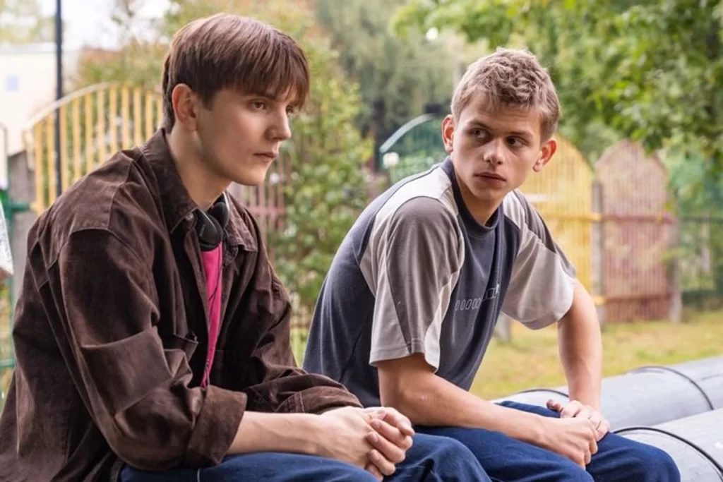 15 лучших российских сериалов про 90-е годы, о которых говорят все