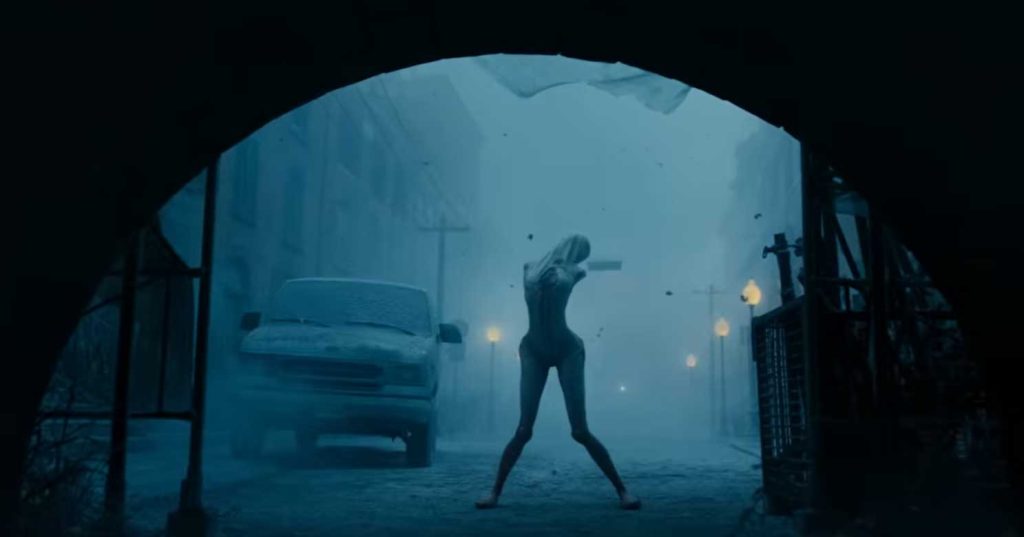 10 самых жутких сцен из хоррора «Возвращение в Сайлент Хилл» 2026 года с Ханной Андерсон