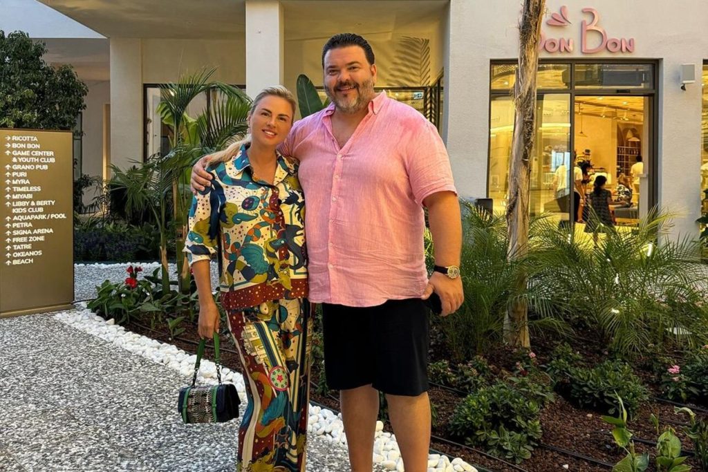 30 лучших фото Анны Семенович, которые взорвали соцсети в 2026 году