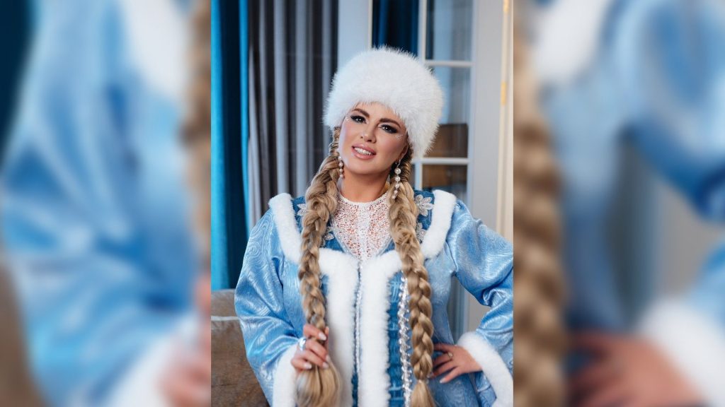 30 лучших фото Анны Семенович, которые взорвали соцсети в 2026 году