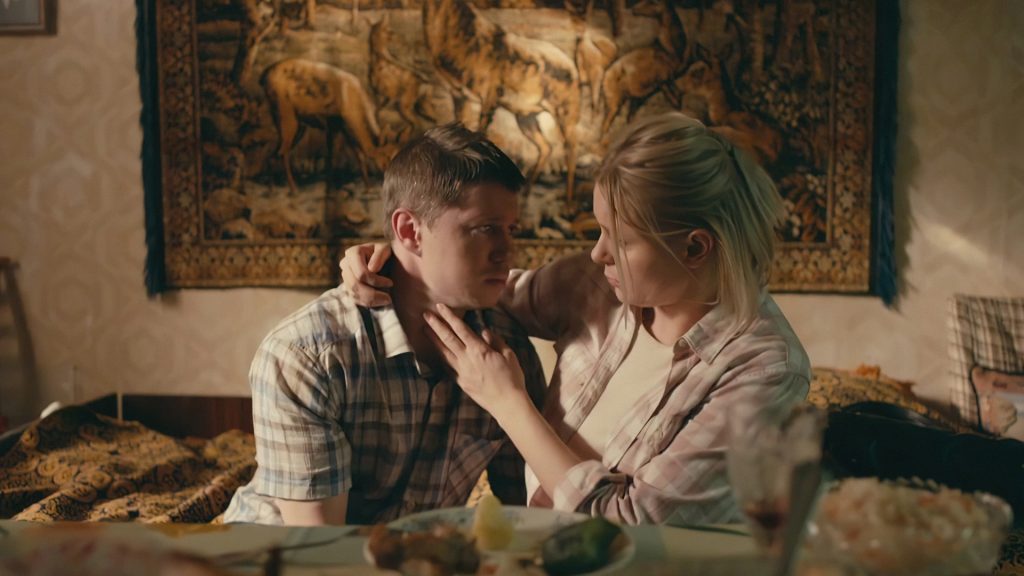 20 лучших фильмов про романы взрослых женщин с молодыми парнями