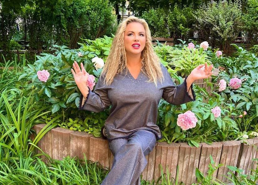 30 лучших фото Анны Семенович, которые взорвали соцсети в 2026 году