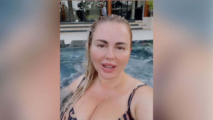 30 лучших фото Анны Семенович, которые взорвали соцсети в 2026 году