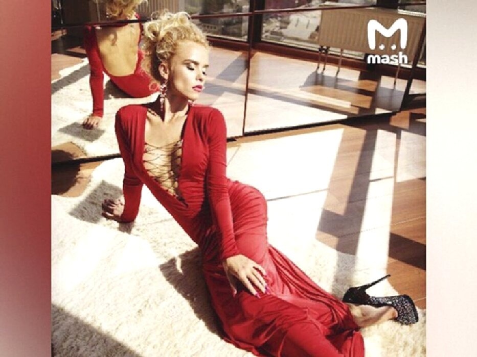 От стрип-клуба до Паттайи: 30 фото Юлии Реутовой