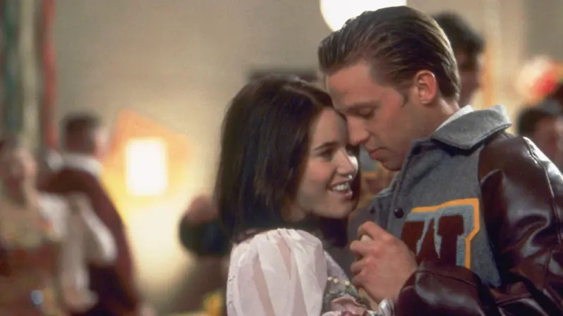 ТОП-20 лучших американских фильмов про любовь подростков