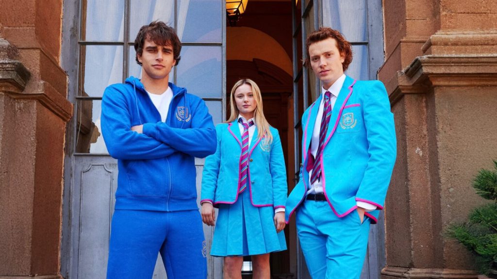 15 современных подростковых фильмов с любовными треугольниками