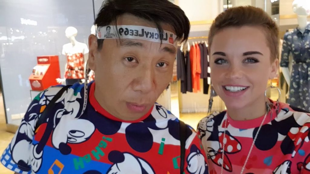 От стрип-клуба до Паттайи: 30 фото Юлии Реутовой