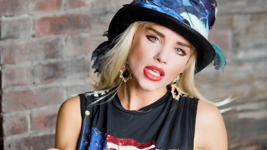 От стрип-клуба до Паттайи: 30 фото Юлии Реутовой