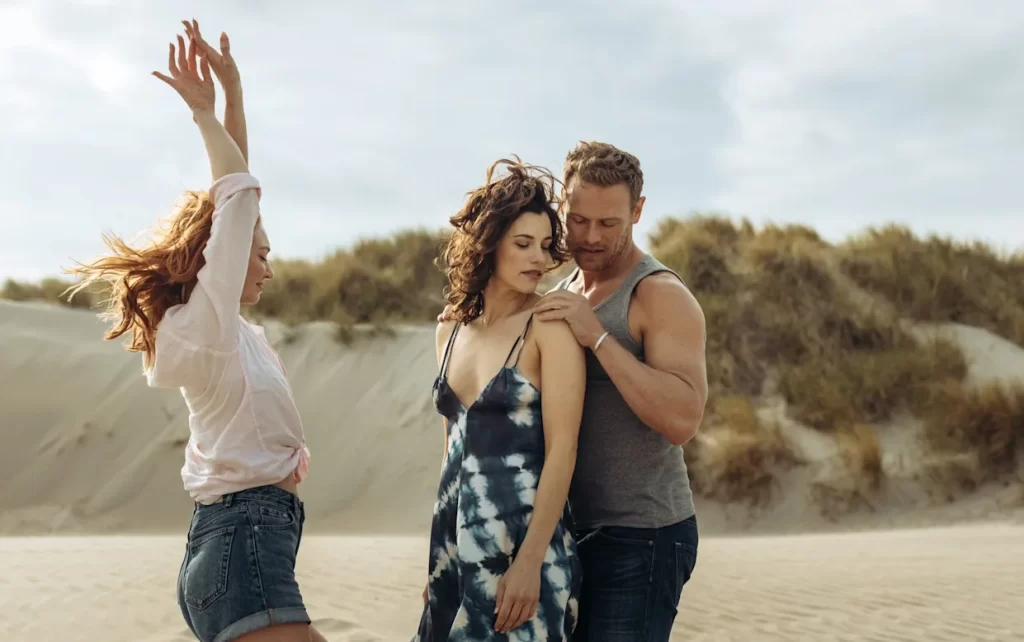 ТОП-15 самых лучших сериалов похожих на "56 дней"