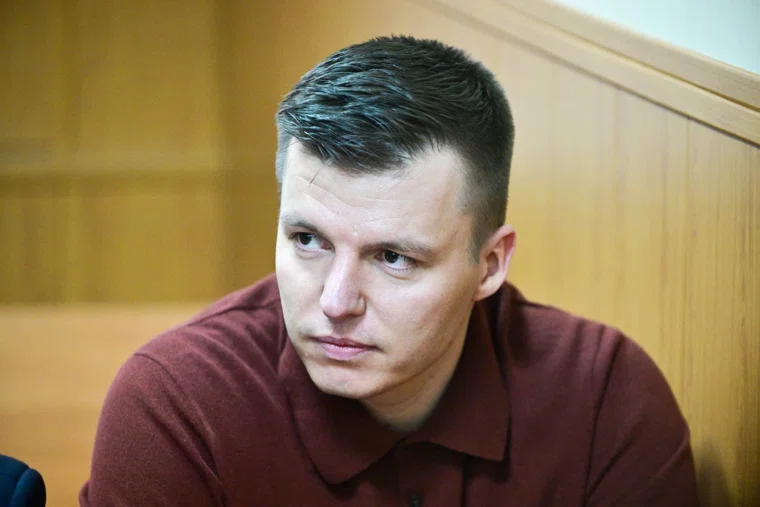 10 фото Лерчек: рак, ребенок и семейная драма