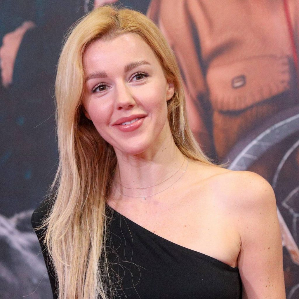 20 фото Юлианны Карауловой, которые взорвали соцсети в 2026 году