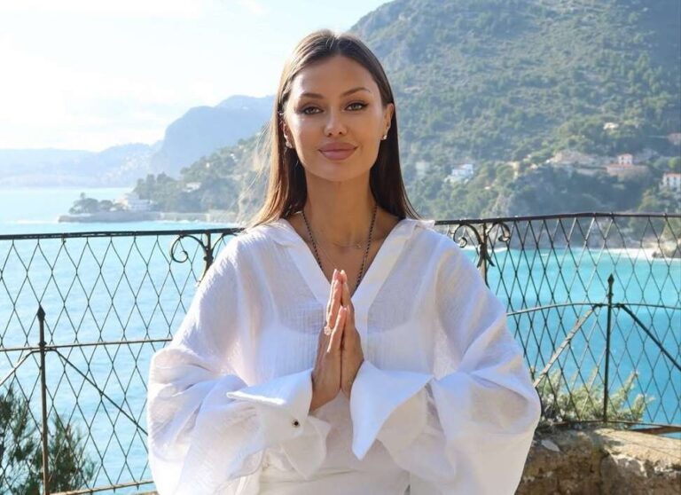 20 скандальных фото блогерши Виктории Бони (2026)