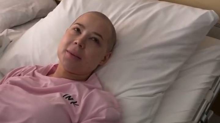 12 фото Лерчек после прохождения химиотерапии, которые обсуждают все