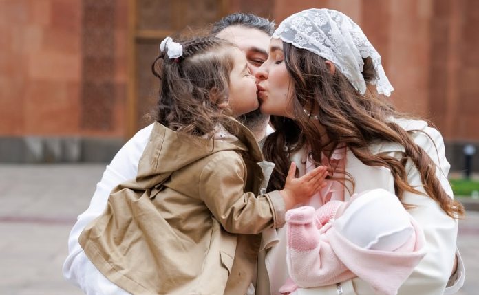 20 фото детей Сарика Андреасяна и Моряк