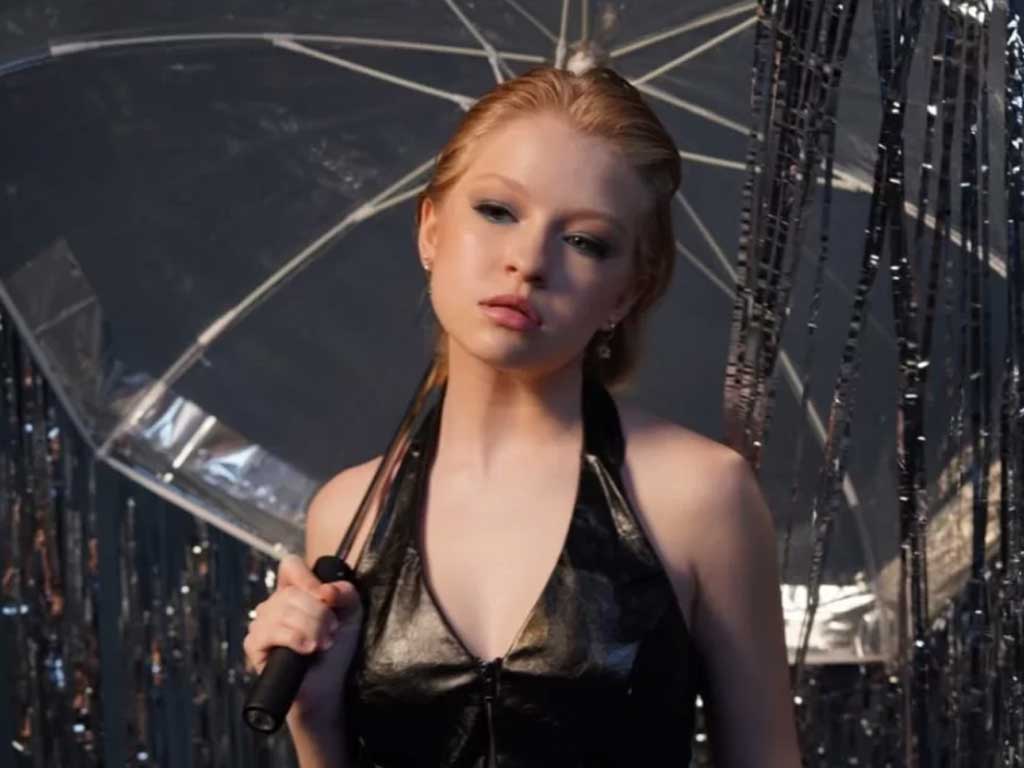 16 смелых образов 13‑летней Евы Смирновой — фото