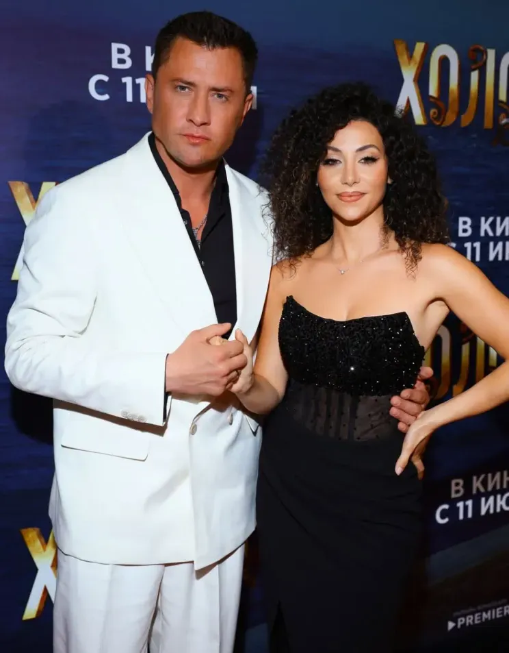 «Холоп 3» собрал звезд на премьере: почему франшиза Милоша Биковича остается главным феноменом российского кино